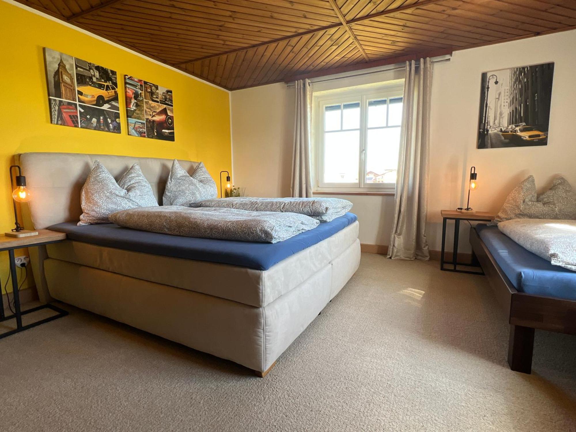 Traumhaft Grosse Ferienwohnung Naehe Attersee Sankt Georgen im Attergau Exteriör bild
