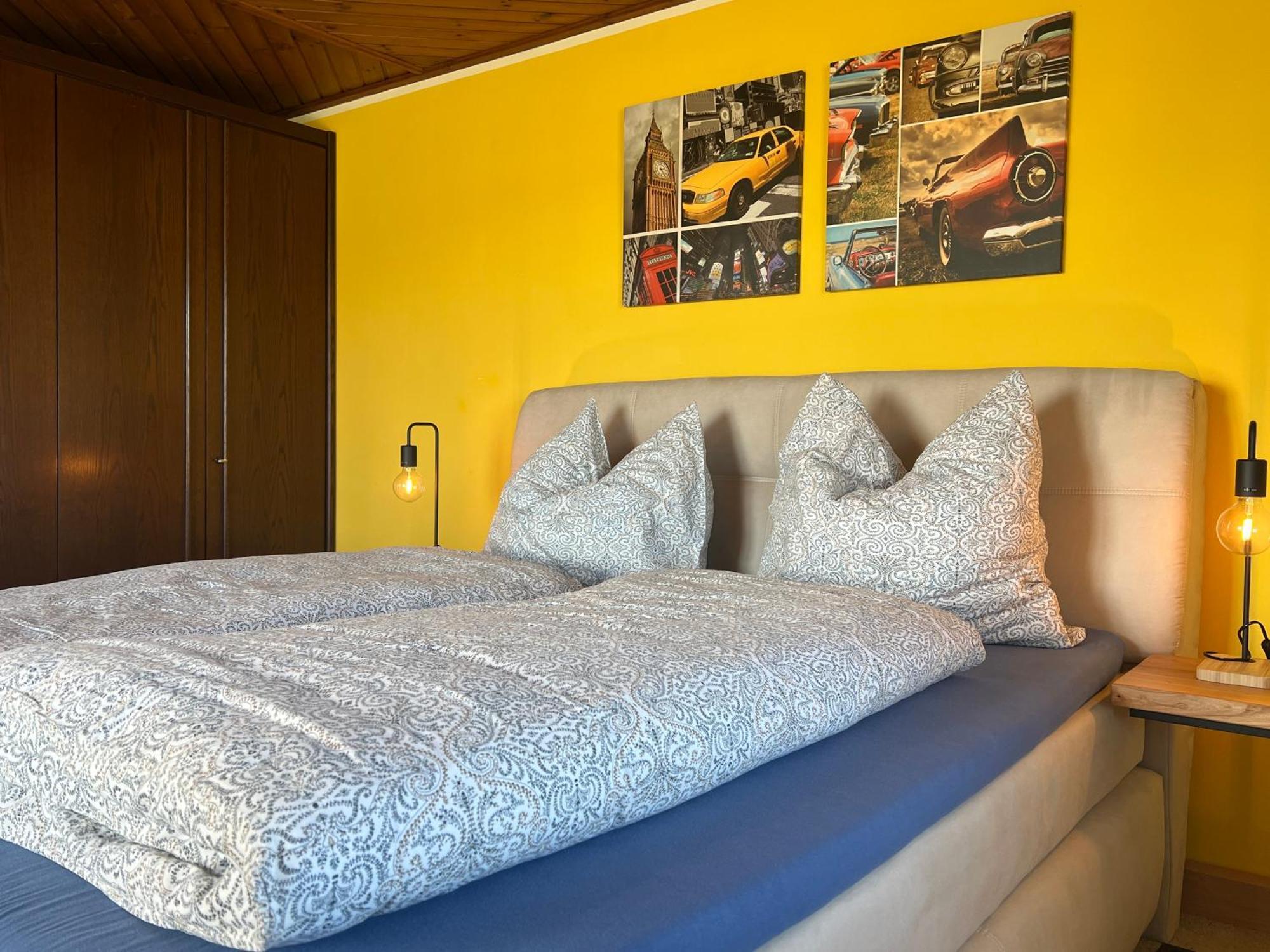 Traumhaft Grosse Ferienwohnung Naehe Attersee Sankt Georgen im Attergau Exteriör bild